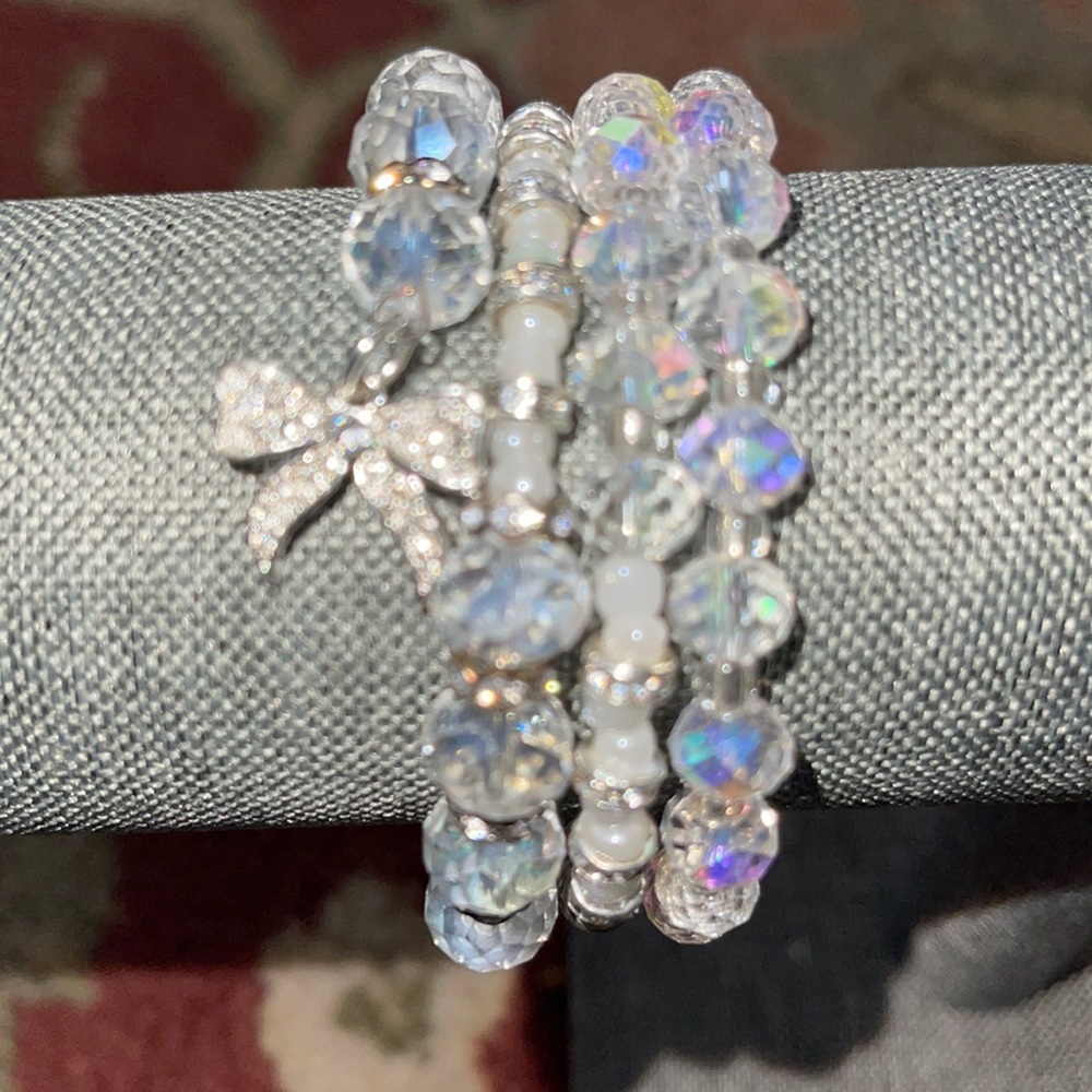 So 🥰 cute glass wrap bracelet